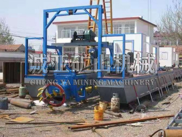 Dredging equipment